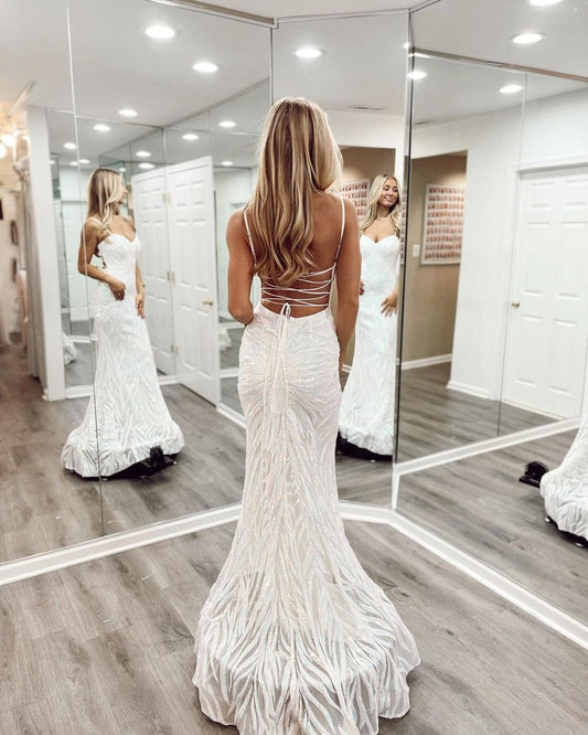 Beading Mermaid Scoop Neck Prom Dress with Slit and Dramatic Ruffles, PD25247