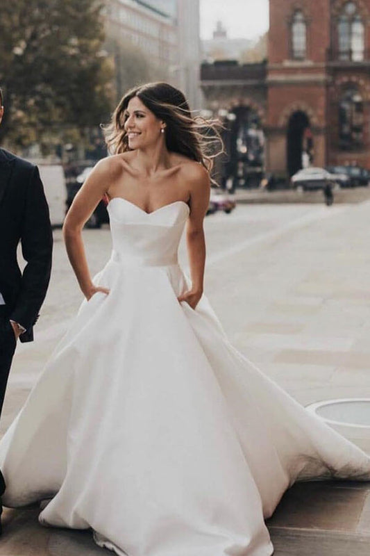 Ivory Satin Sweetheart Neckline Wedding Dress, WD2311033