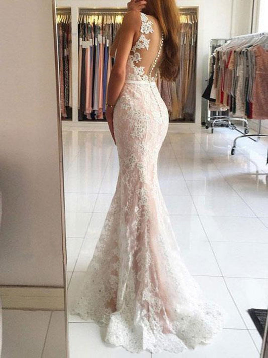 V-Neck Mermaid Lace Champagne Bridesmaid Dresses, BD2303188