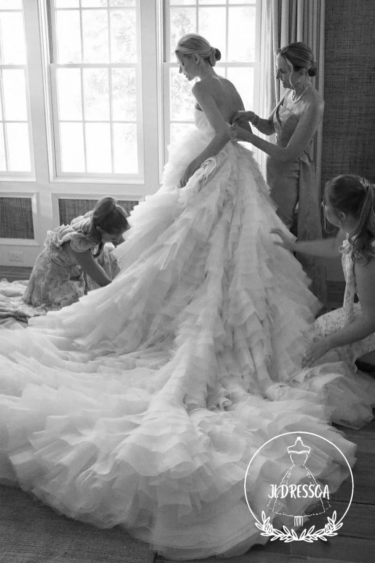 Romantic White Strapless A-Line Tulle Wedding Dresses, WD25021