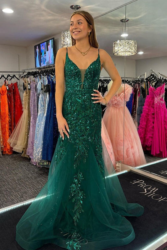 Green Sequins Lace Mermaid V Neck Long Prom Dress