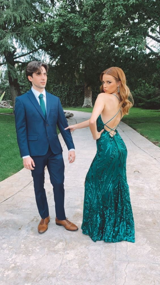 Green Sequin Sparkly Mermaid Scoop Neck Prom Dress with Lace-up