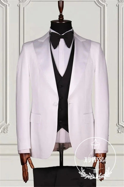 Simple White Three Pieces Slim Fit Men Suits For Business, SU25085
