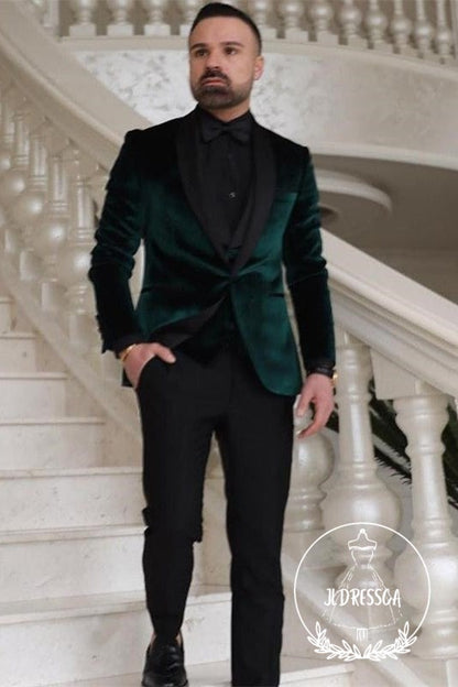 Dark Green Velvet Three Pieces Fashion Shawl Lapel Wedding Groom Suits, SU25014