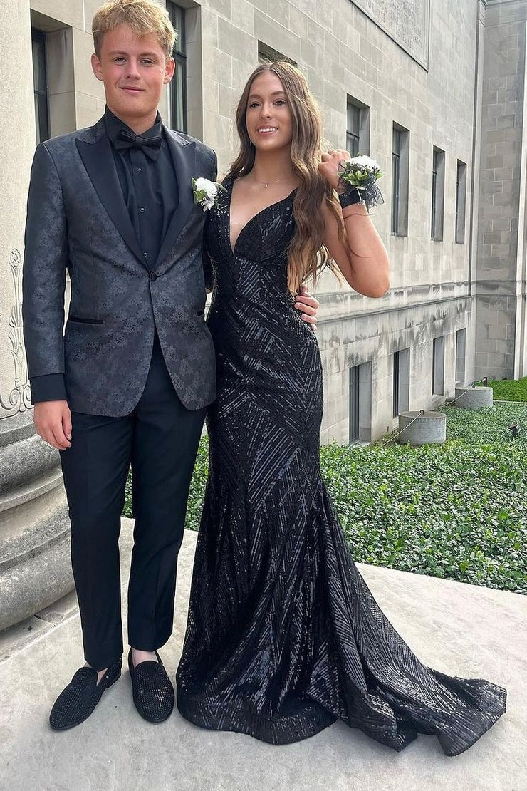 V Neck Mermaid Black Sequins Long Prom Dresses