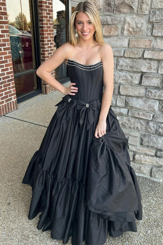 Scoop Neck Ball Gown Black Satin Long Prom Dresses with Beading