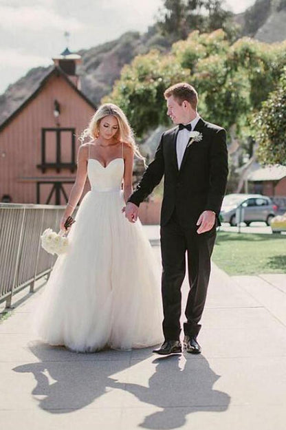 Spaghetti Straps A-line Wedding Dress in Tulle with Lace Appliques, WD2305164