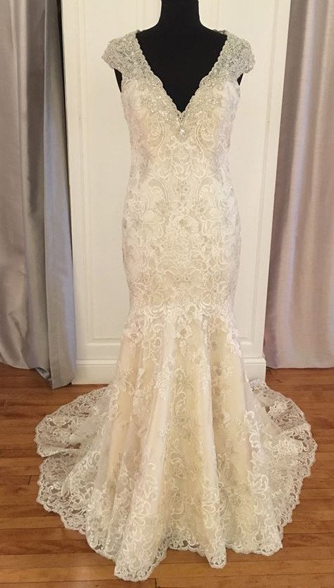 cap sleeves v-neck mermaid long lace ivory wedding dress, WD105