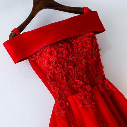 Red Lace Off-the-Shoulder Bridesmaid Dress, BD2303183